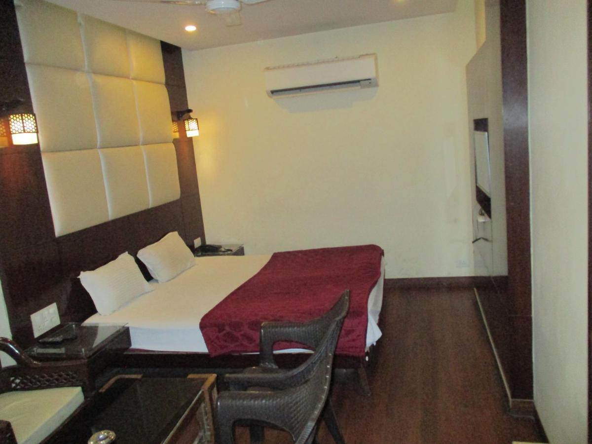 Hotel Polo Victory Jaipur Bagian luar foto